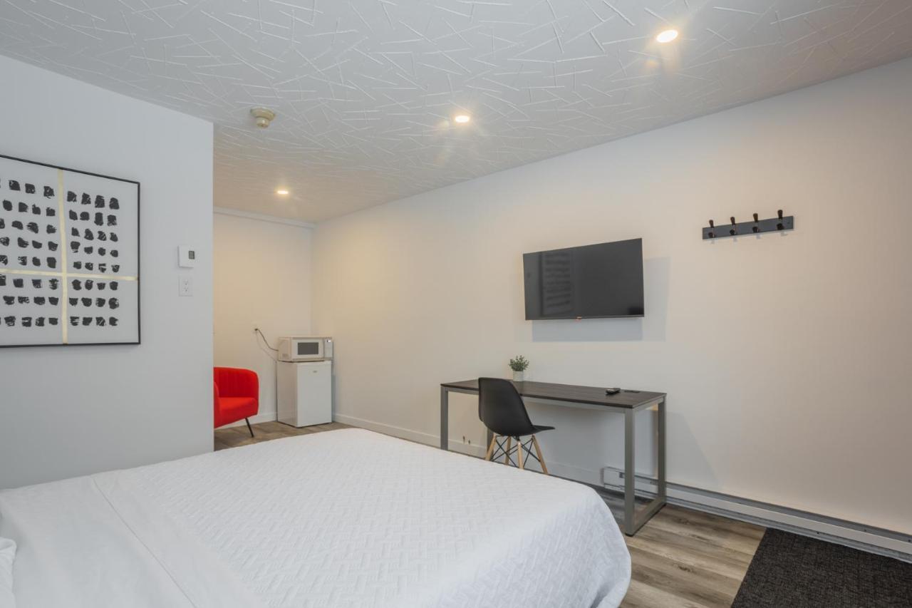 Motel Champlain Brossard Exteriér fotografie