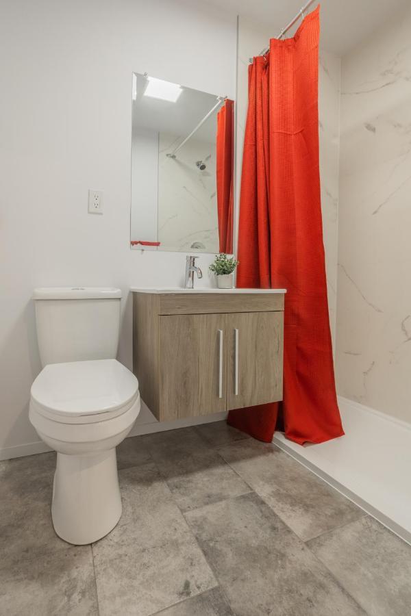 Motel Champlain Brossard Exteriér fotografie