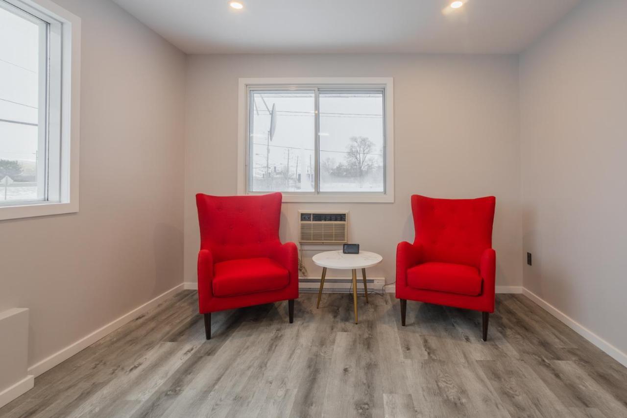 Motel Champlain Brossard Exteriér fotografie